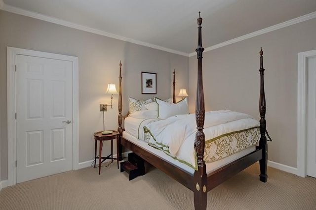 110 Windsor Cove, Atlanta, GA 30328