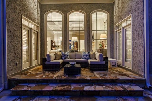 110 Windsor Cove, Atlanta, GA 30328