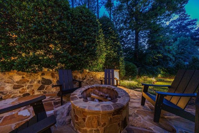 110 Windsor Cove, Atlanta, GA 30328