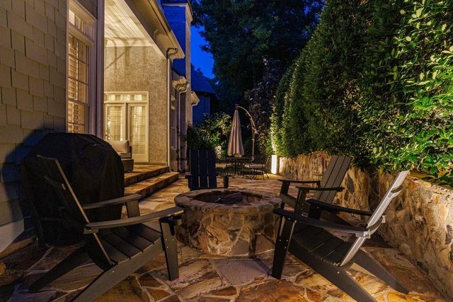 110 Windsor Cove, Atlanta, GA 30328