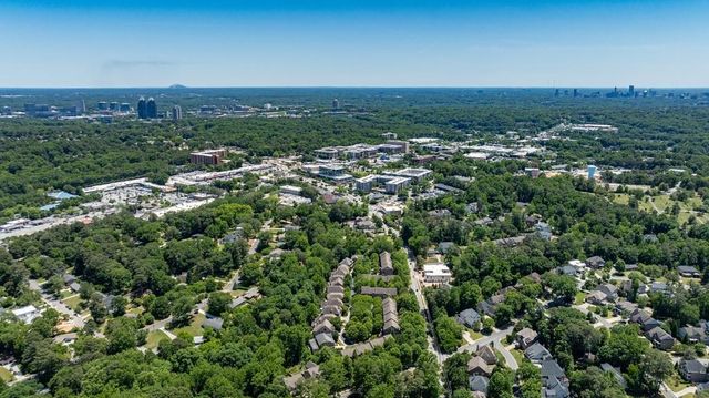 110 Windsor Cove, Atlanta, GA 30328