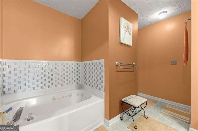 182 Oak Green Drive, Lawrenceville, GA 30044