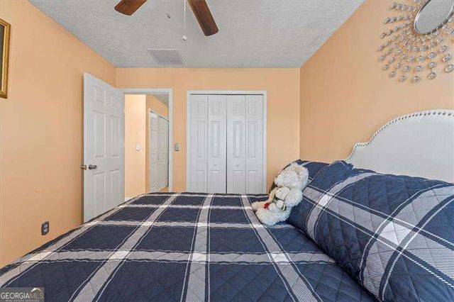 182 Oak Green Drive, Lawrenceville, GA 30044