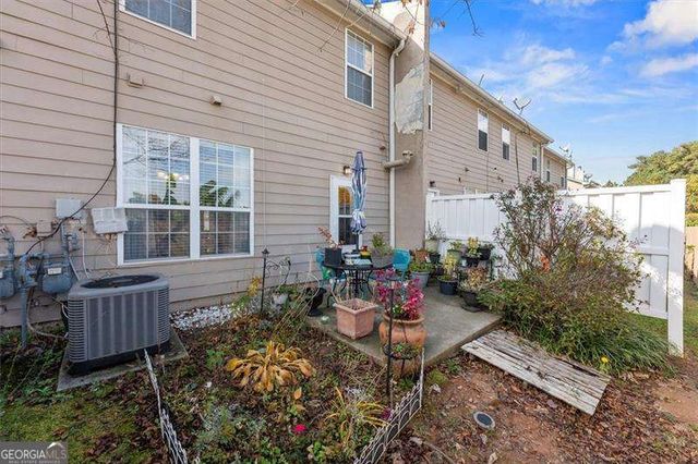 182 Oak Green Drive, Lawrenceville, GA 30044