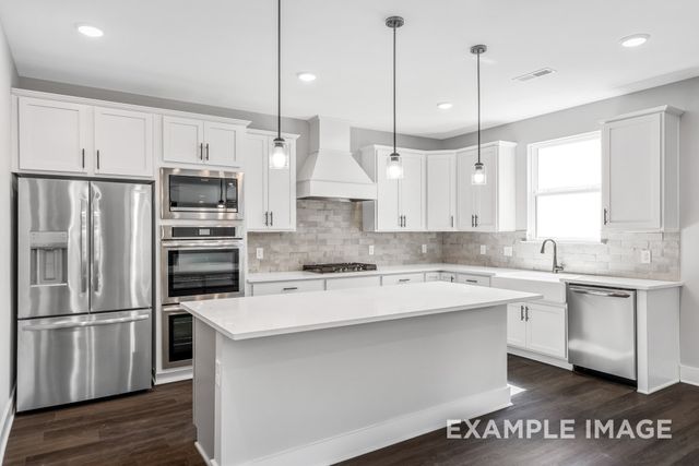 2665 Barnwood Rd, Gallatin, TN 37066