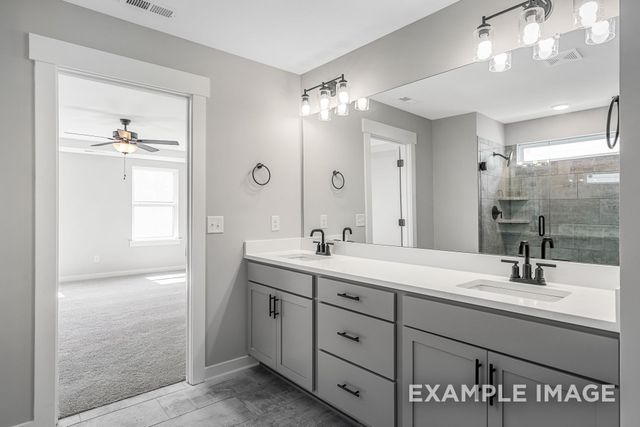 2665 Barnwood Rd, Gallatin, TN 37066