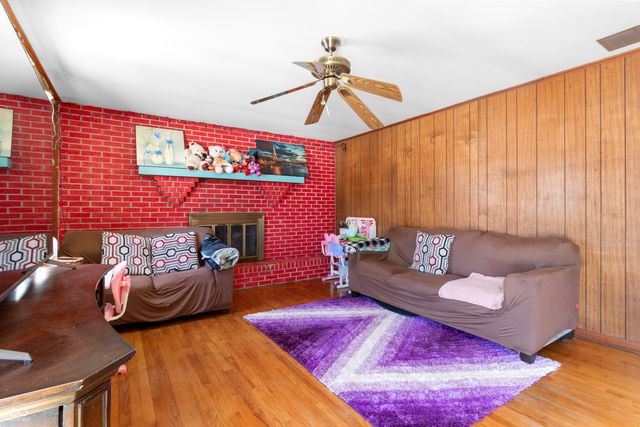 825 Reda Road, Indianapolis, IN 46227