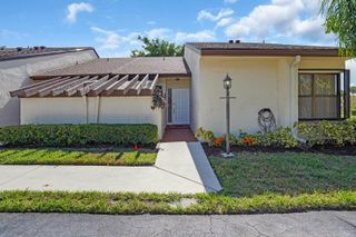 3741 English D Lane D, Lake Worth, FL 33467