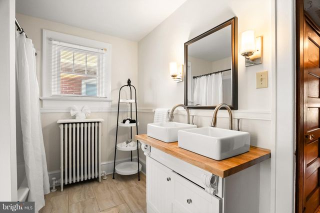 322 E PICCADILLY, Winchester, VA 22601