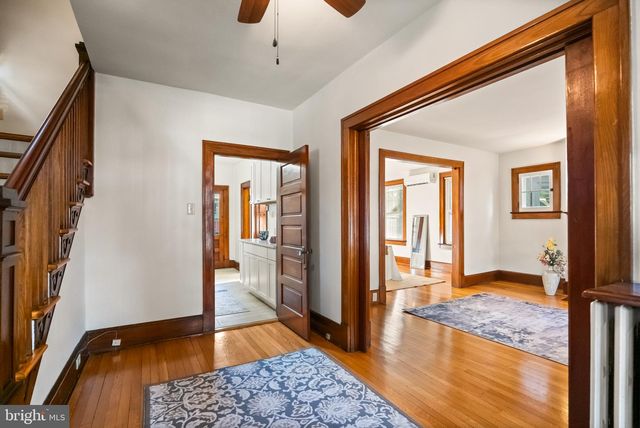 322 E PICCADILLY, Winchester, VA 22601