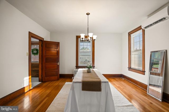 322 E PICCADILLY, Winchester, VA 22601
