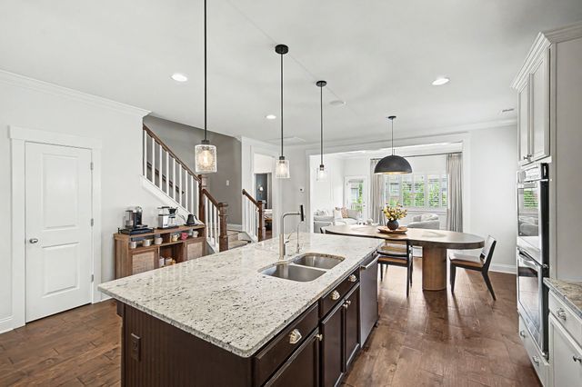 5019 Farmhouse Dr, Franklin, TN 37067