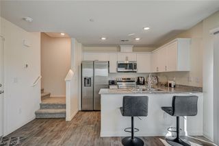 2774 Champagne Gold Avenue, North Las Vegas, NV 89086