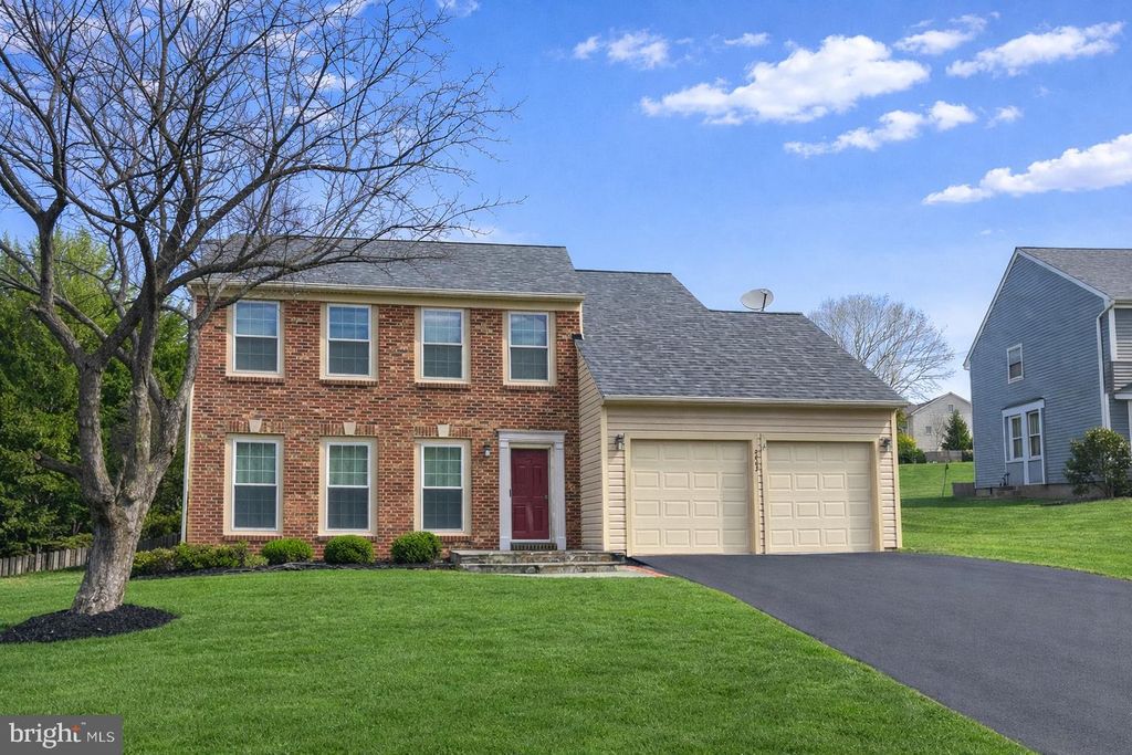 3003 EMERALD CHASE DR, Herndon, VA 20171