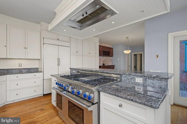 1914 DELAWARE AVE, Wilmington, DE 19806