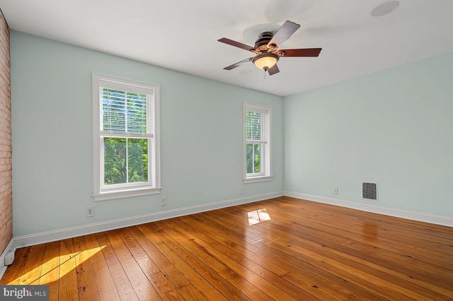 1914 DELAWARE AVE, Wilmington, DE 19806
