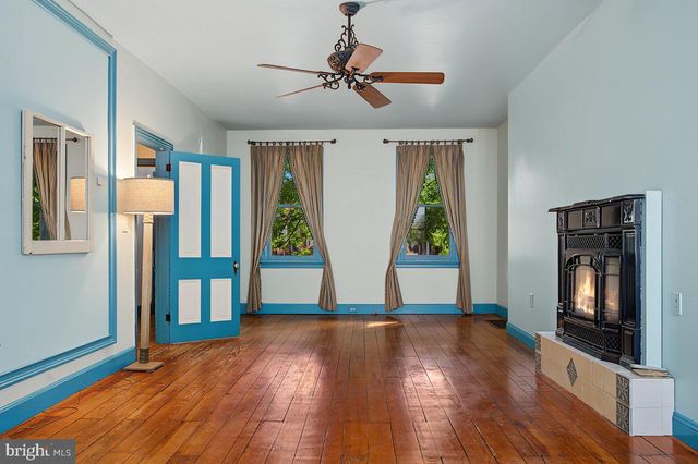 1914 DELAWARE AVE, Wilmington, DE 19806
