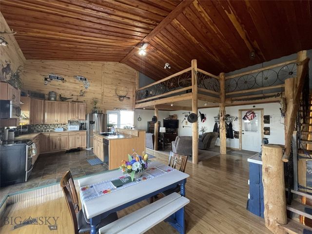 508 Goodwyn Coulee Rd, Great Falls, MT 59405