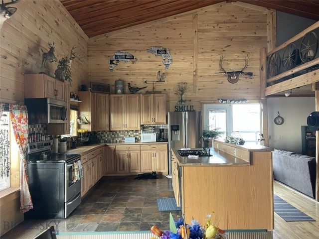 508 Goodwyn Coulee Rd, Great Falls, MT 59405