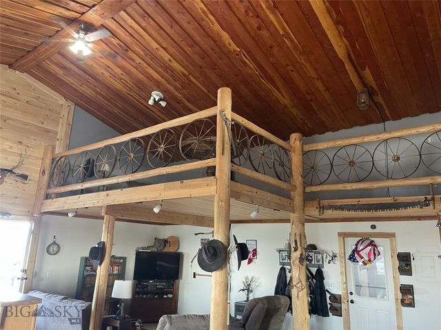 508 Goodwyn Coulee Rd, Great Falls, MT 59405