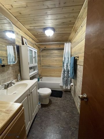 508 Goodwyn Coulee Rd, Great Falls, MT 59405