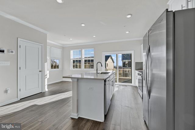 12 MERION AVE, Rosedale, MD 21237