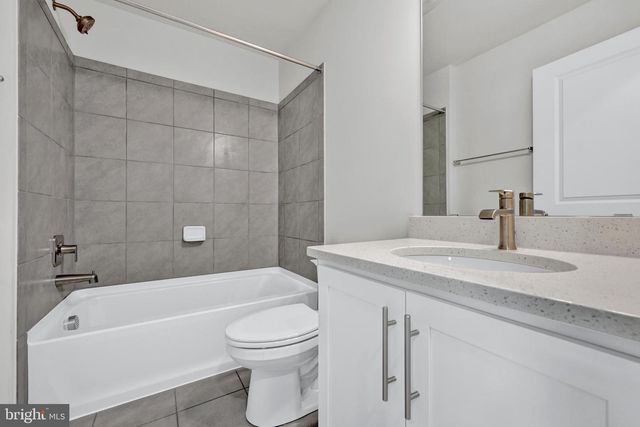 12 MERION AVE, Rosedale, MD 21237