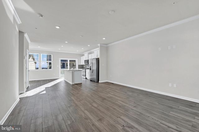 12 MERION AVE, Rosedale, MD 21237