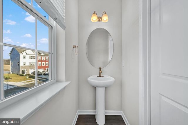12 MERION AVE, Rosedale, MD 21237