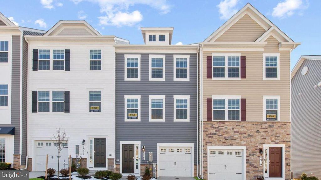 12 MERION AVE, Rosedale, MD 21237