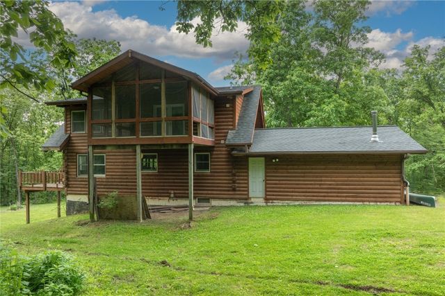 6059 28 Avenue Drive, Vinton, IA 52349