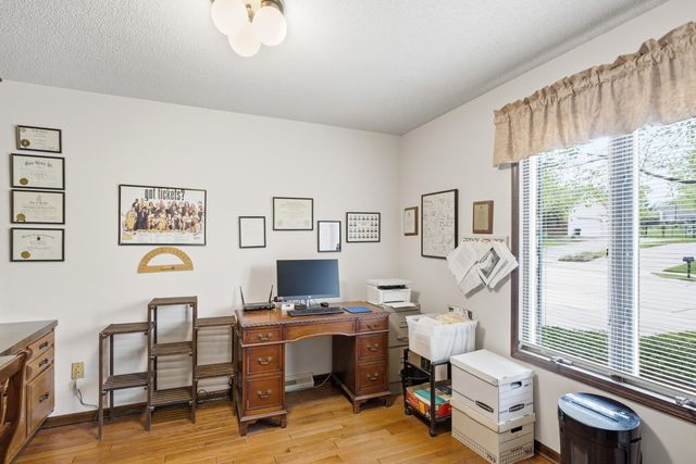 3008 SHORESIDE DR, Columbia, MO 65203