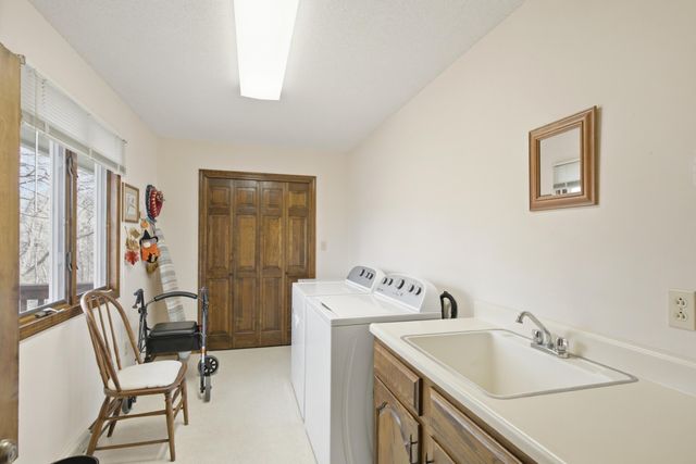 3008 SHORESIDE DR, Columbia, MO 65203