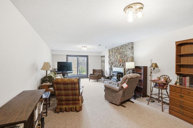 3008 SHORESIDE DR, Columbia, MO 65203