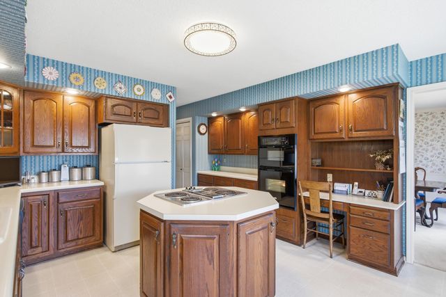 3008 SHORESIDE DR, Columbia, MO 65203