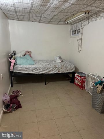 111 DIVISION ST, Trenton, NJ 08611