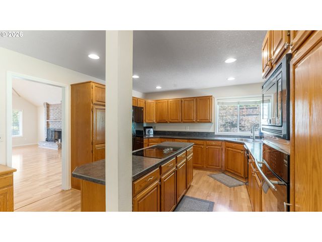 11500 Se 16TH Cir, Vancouver, WA 98664