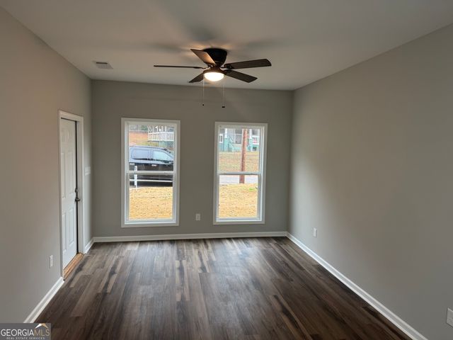 228 E Render Street, Lagrange, GA 30241