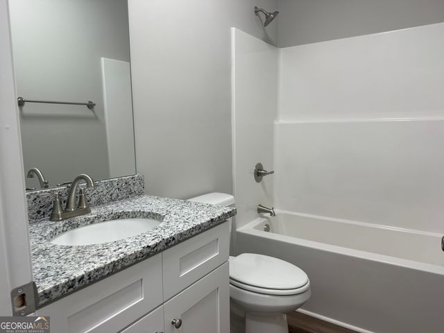 228 E Render Street, Lagrange, GA 30241