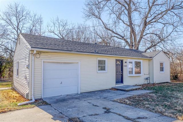 7819 E 58th Street, Kansas City, MO 64129