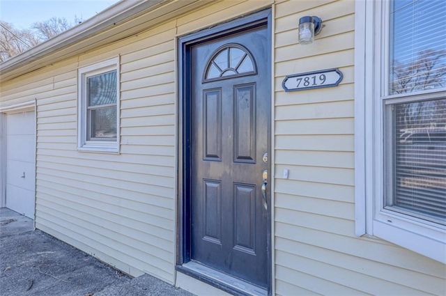 7819 E 58th Street, Kansas City, MO 64129