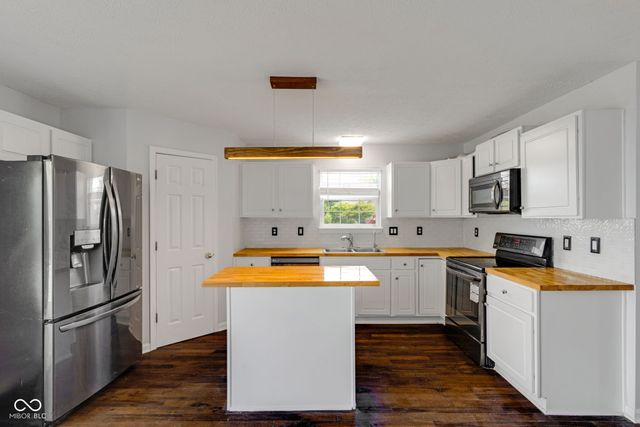 550 Jayson Circle, Westfield, IN 46074