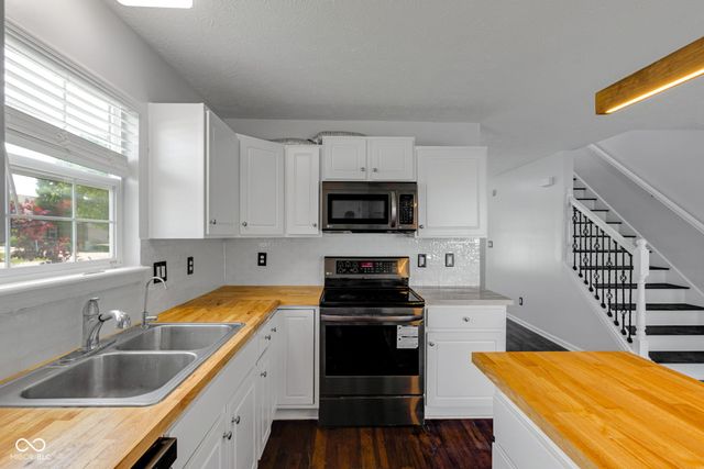 550 Jayson Circle, Westfield, IN 46074
