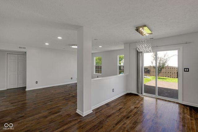 550 Jayson Circle, Westfield, IN 46074
