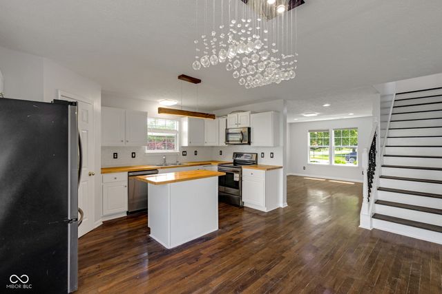 550 Jayson Circle, Westfield, IN 46074