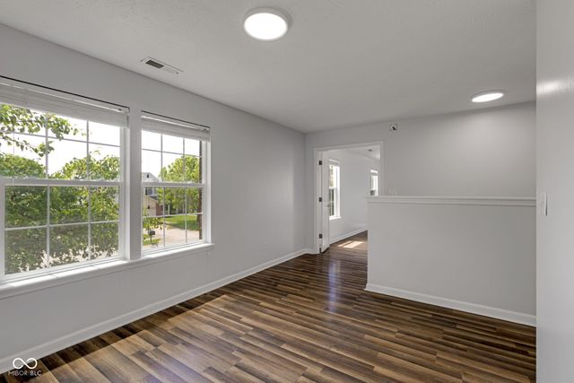 550 Jayson Circle, Westfield, IN 46074