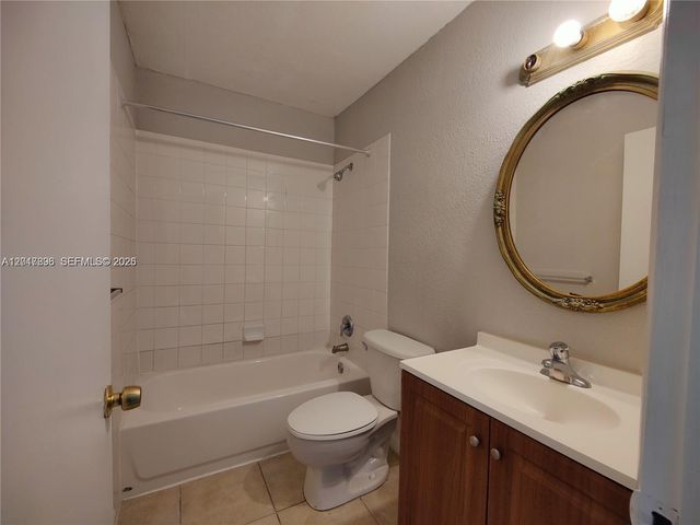 4719 NW 9th Dr 4719, Plantation, FL 33317