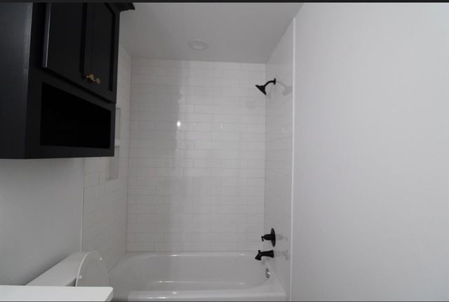 130 Mountain Laurel Way, Noble, OK 73068