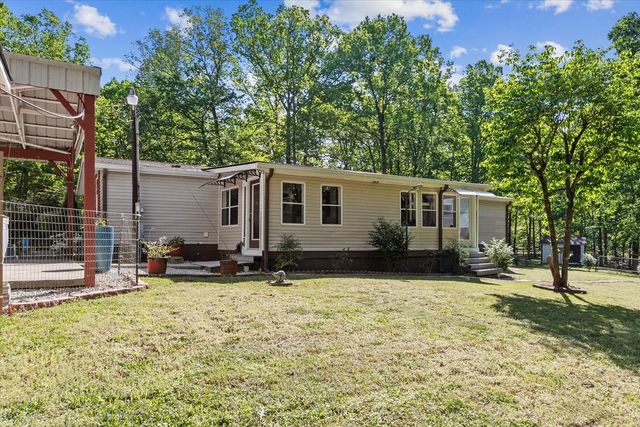 1050 Holcomb Cir, Kingston Springs, TN 37082