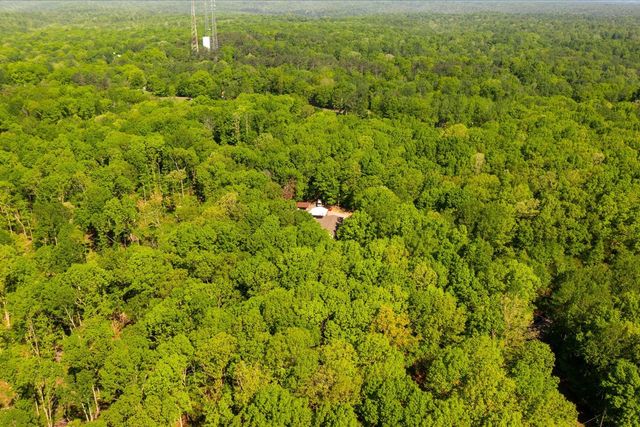 1050 Holcomb Cir, Kingston Springs, TN 37082